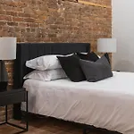 The Old New // Spacious 2000 Sqft Condo - Downtown