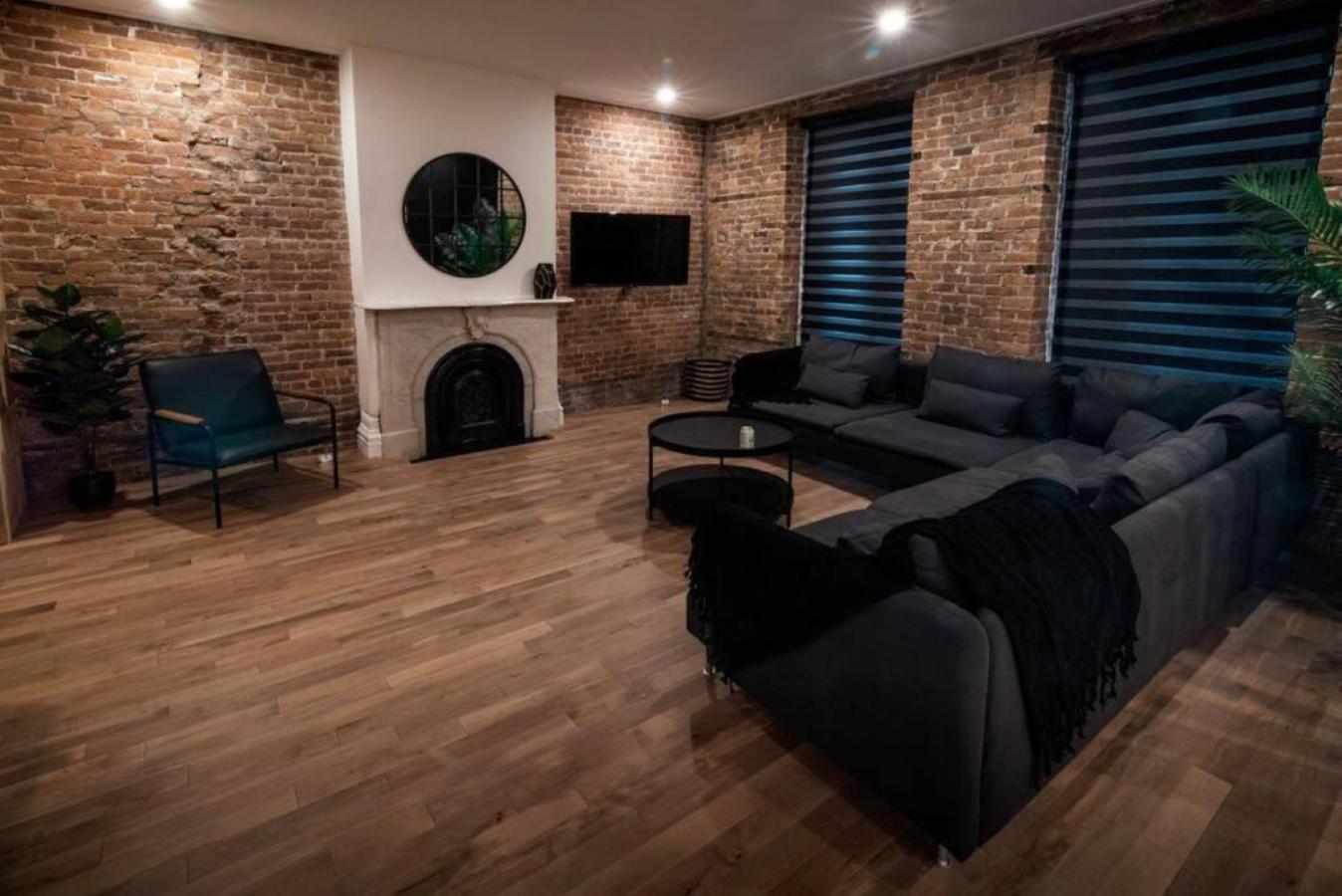 The Old New // Spacious 2000 Sqft - Downtown *
