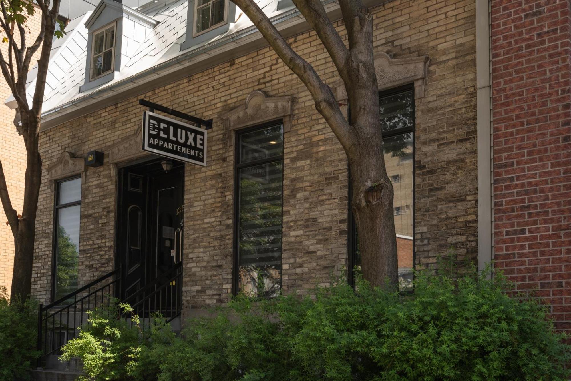 The Old New // Spacious 2000 Sqft - Downtown *